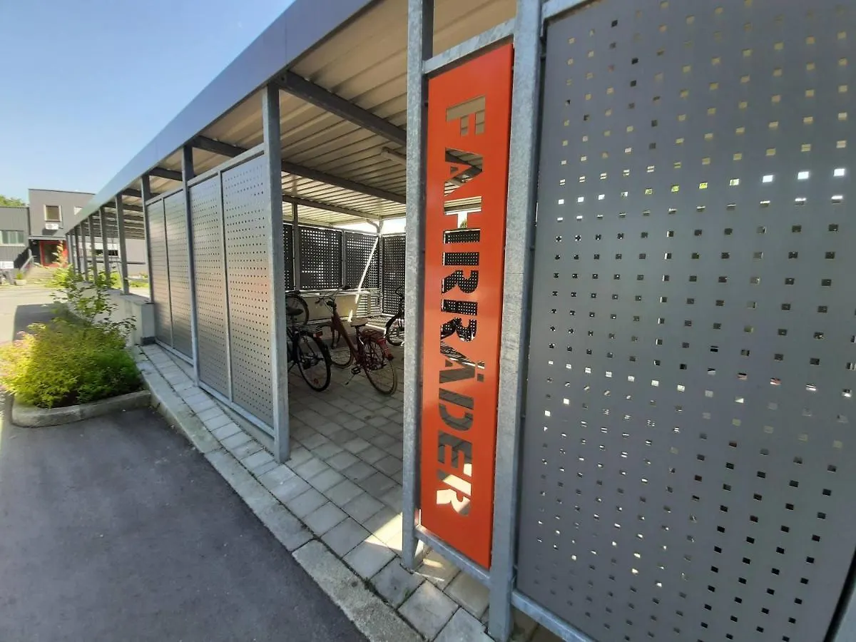 Bed & Breakfast Hotel Garni Fischerfleck In Ismaning Near Munich