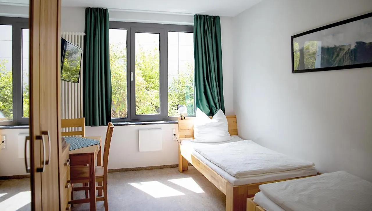 Hotel Garni Fischerfleck In Ismaning Near Munich 0*,