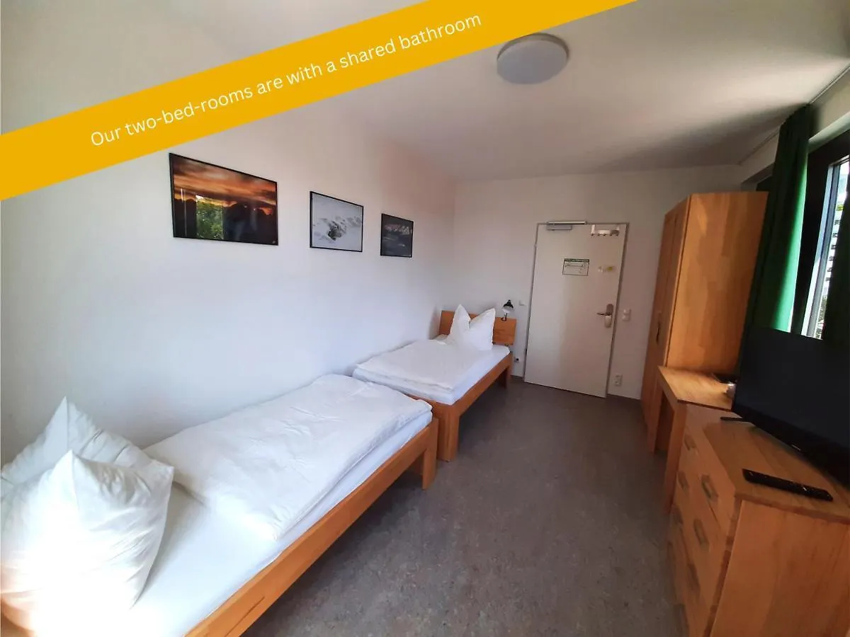 Bed & Breakfast Hotel Garni Fischerfleck In Ismaning Near Munich Německo
